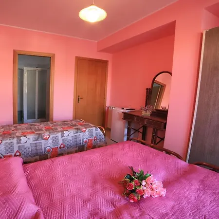 فندق مبيت وإفطار Princess 3*